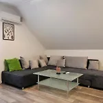 Silver Lägenhet